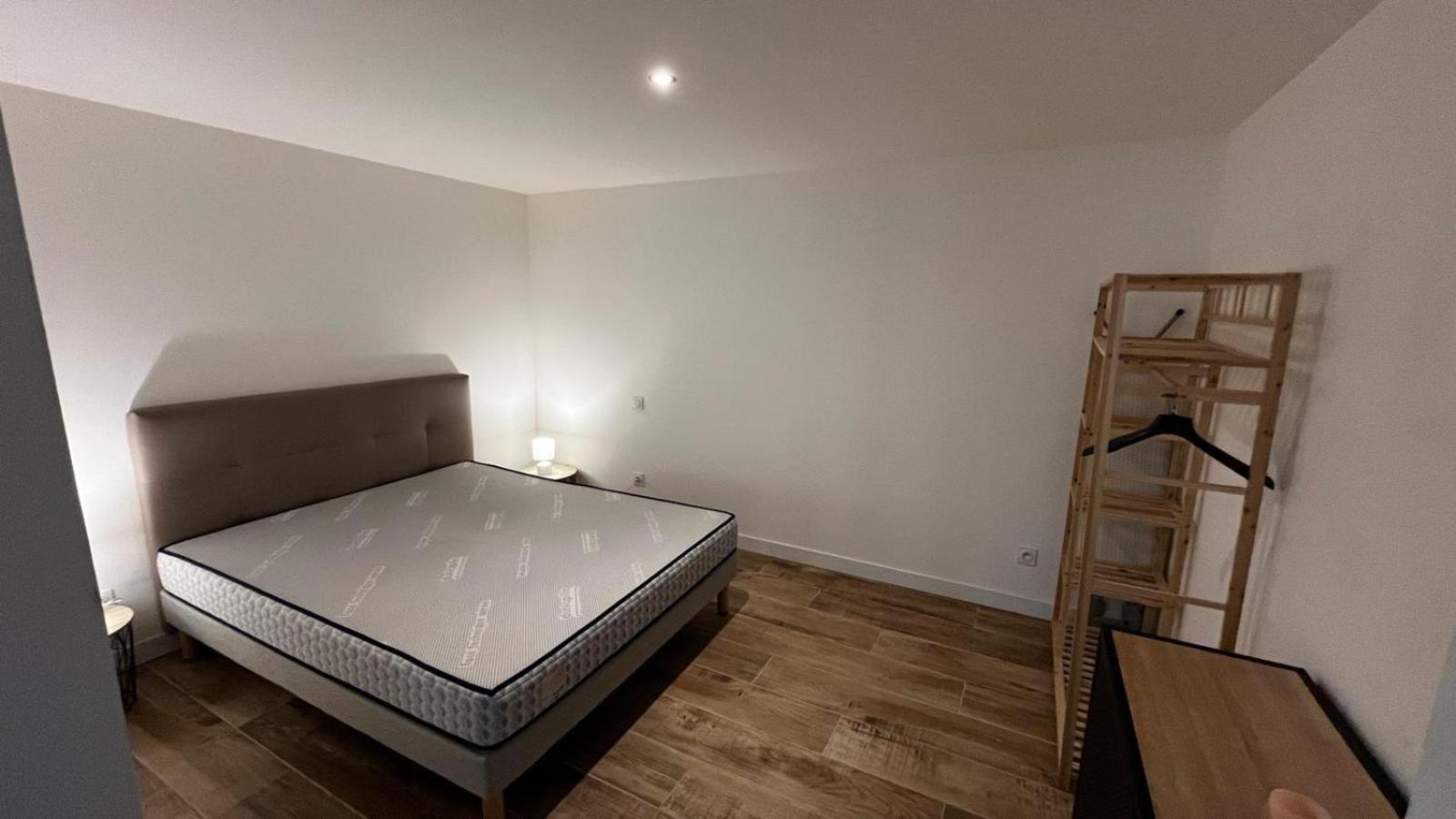 Spacieux T2, Residence Charles Trenet Нарбонна Номер фото